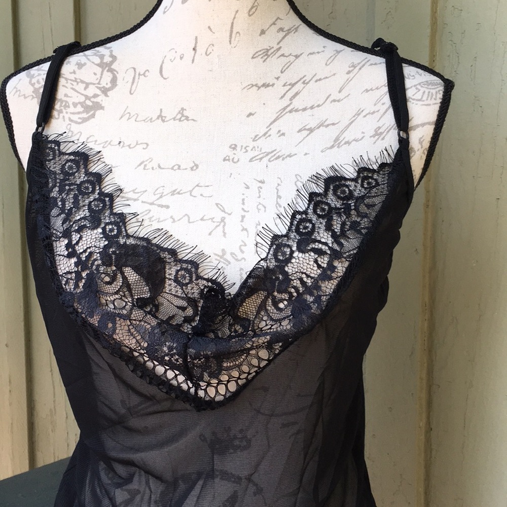 🎉Sale🎉New! Black Lace Teddy - Picture 2 of 6